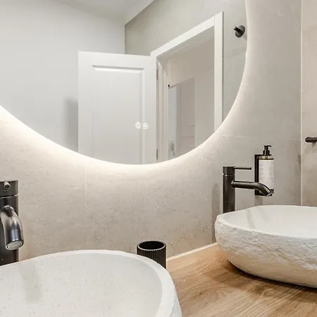 דירה Vanilla 5br Downtown - Prime Location *